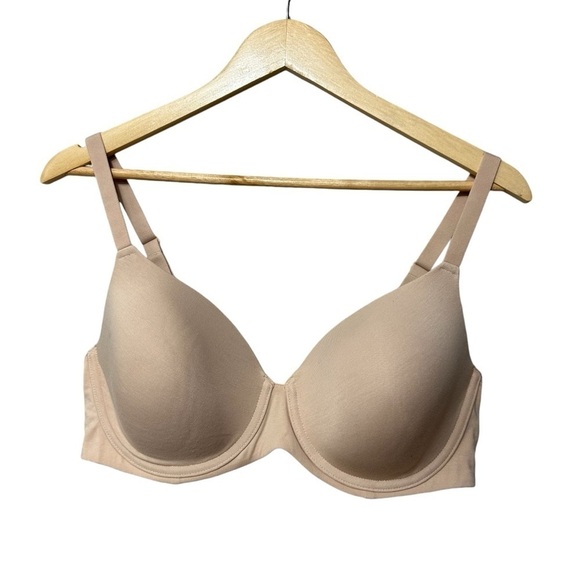 Bali Smoothing T-Shirt Underwire Bra, 40D - Picture 1 of 4